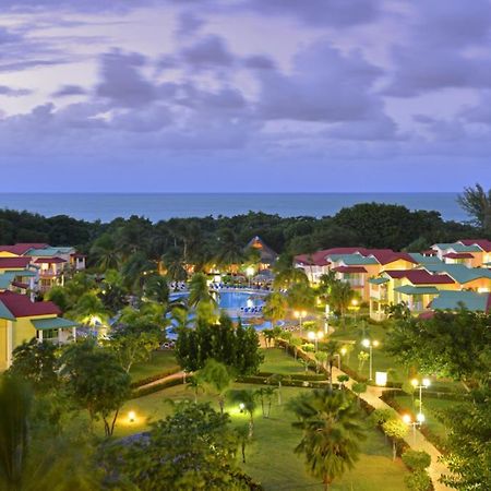 Iberostar Tainos Hotel Varadero Exterior photo