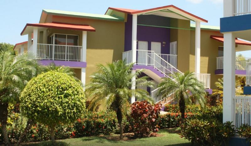 Iberostar Tainos Hotel Varadero Exterior photo