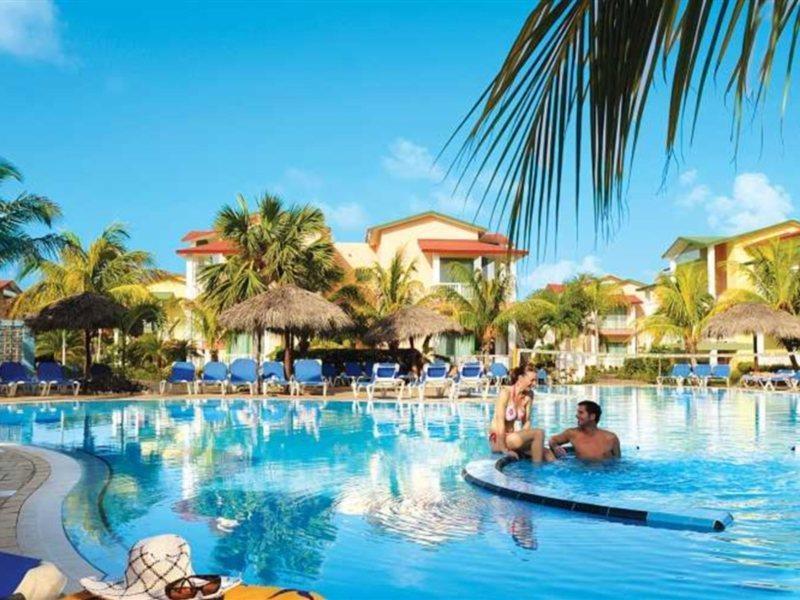 Iberostar Tainos Hotel Varadero Exterior photo